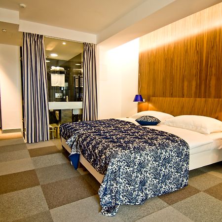 Hotel In Biograd Na Moru Bagian luar foto
