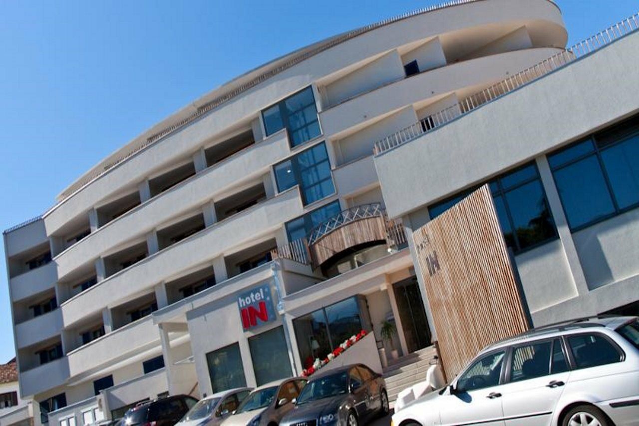 Hotel In Biograd Na Moru Bagian luar foto